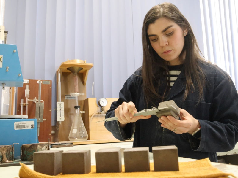 CIENTÍFICA SINALOENSE DESARROLLA CEMENTOS SOSTENIBLES PARA REDUCIR EMISIONES